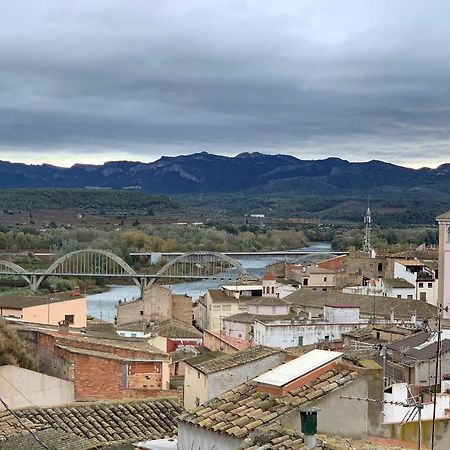 Apartaments Impro Móra d’Ebre Kültér fotó