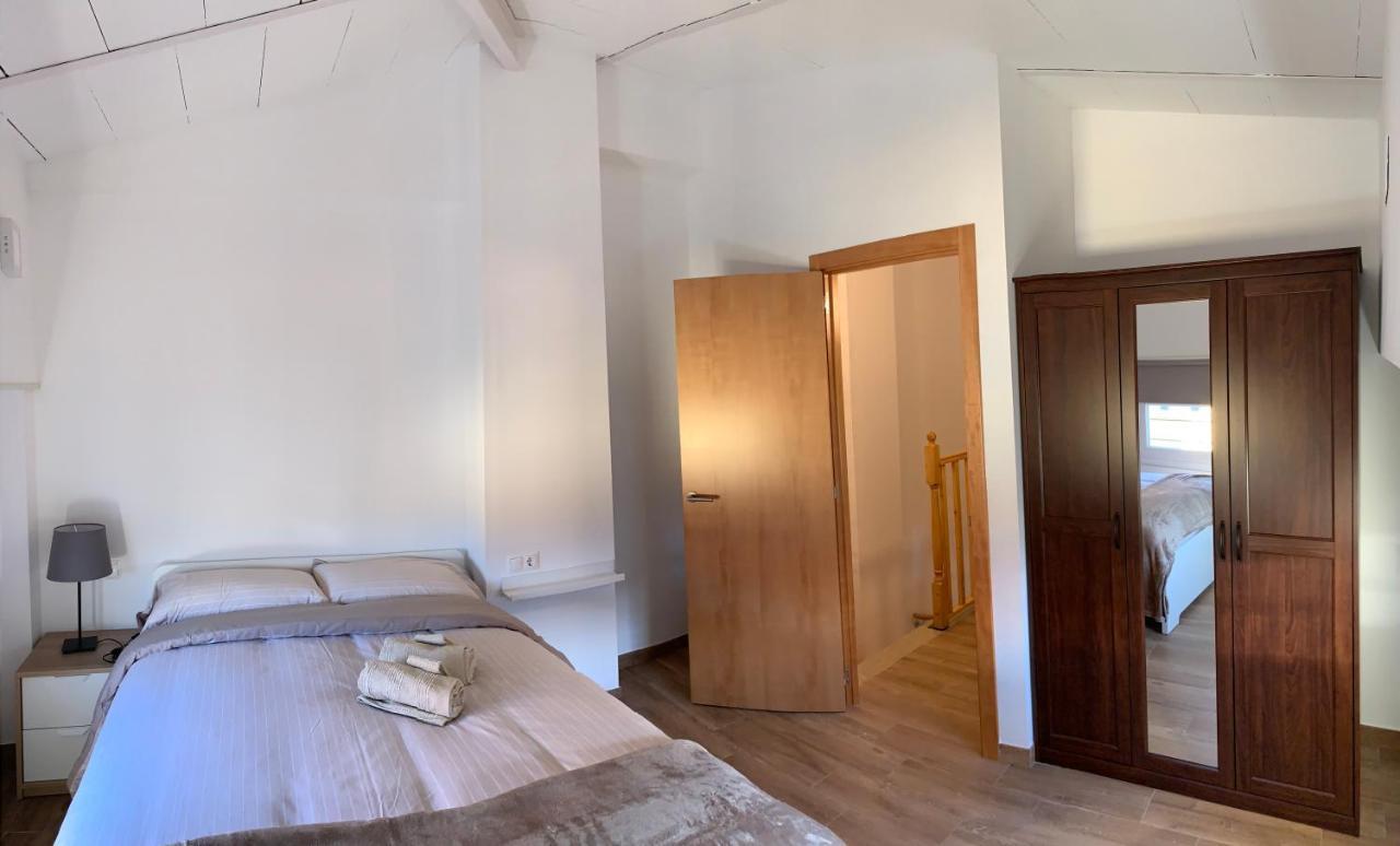 Apartaments Impro Móra d’Ebre Kültér fotó