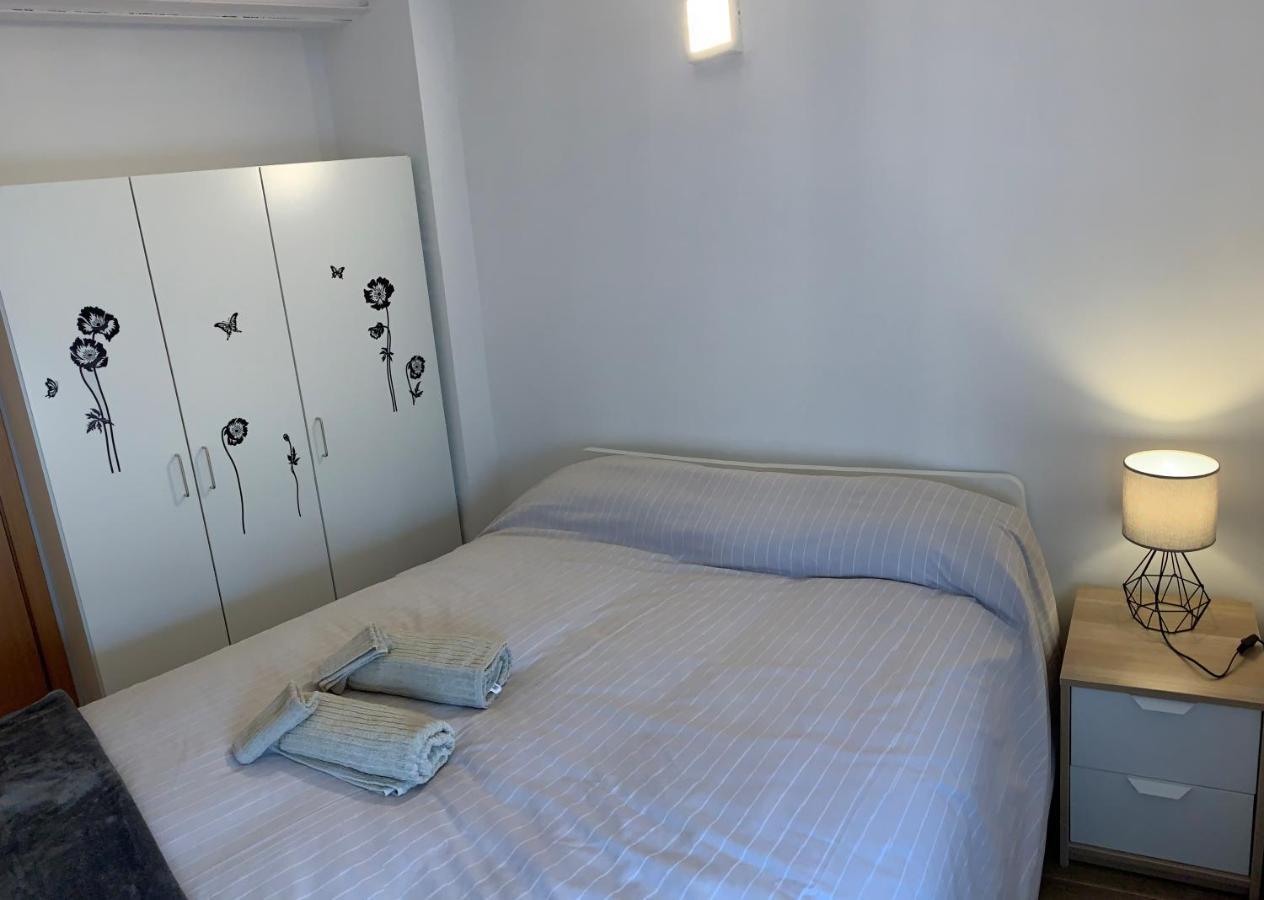 Apartaments Impro Móra d’Ebre Kültér fotó