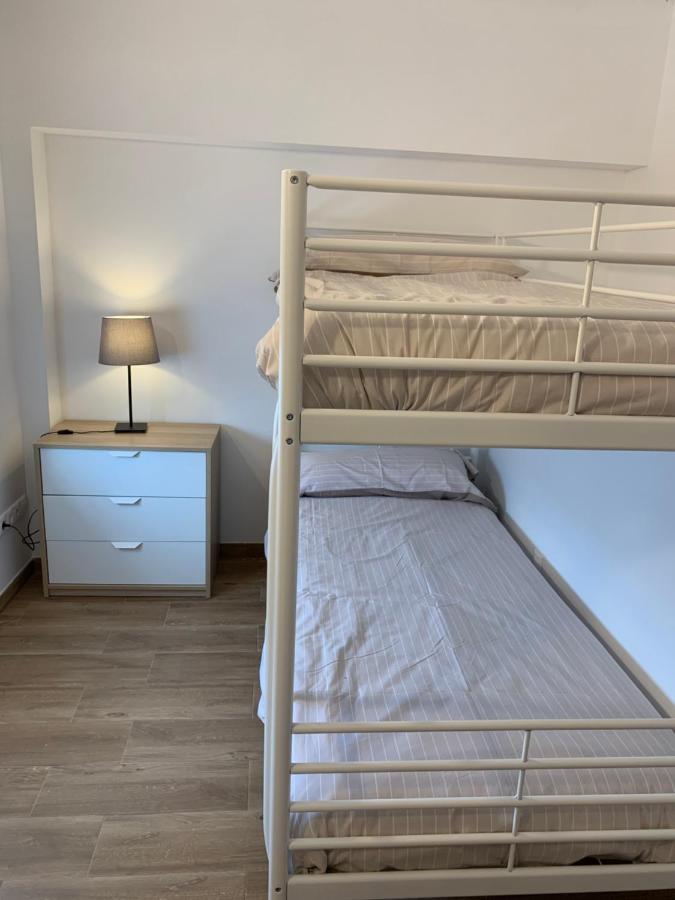 Apartaments Impro Móra d’Ebre Kültér fotó