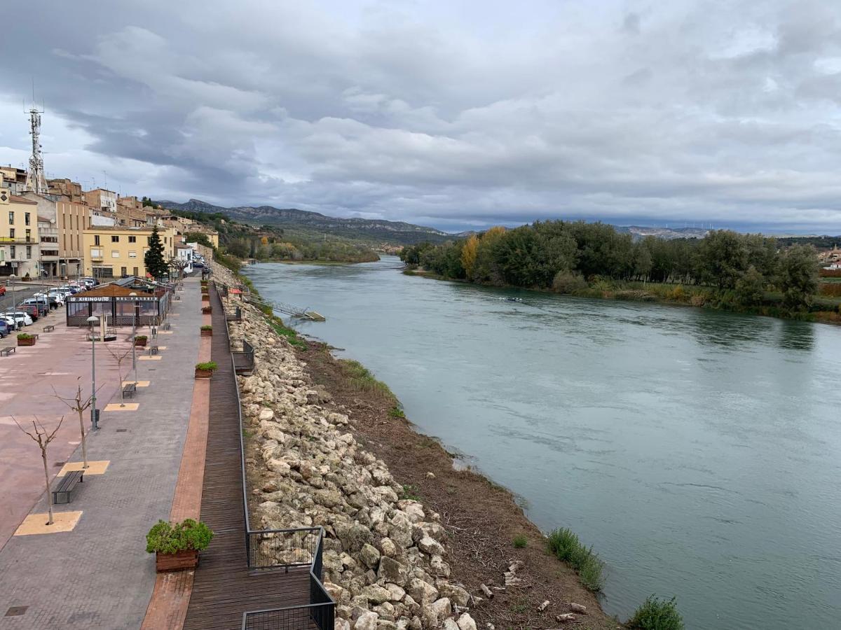 Apartaments Impro Móra d’Ebre Kültér fotó
